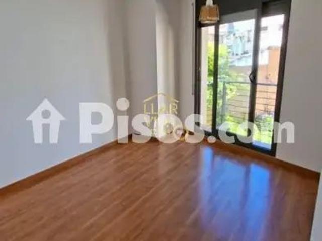 Piso en alquiler en Carrer de Sant Carles