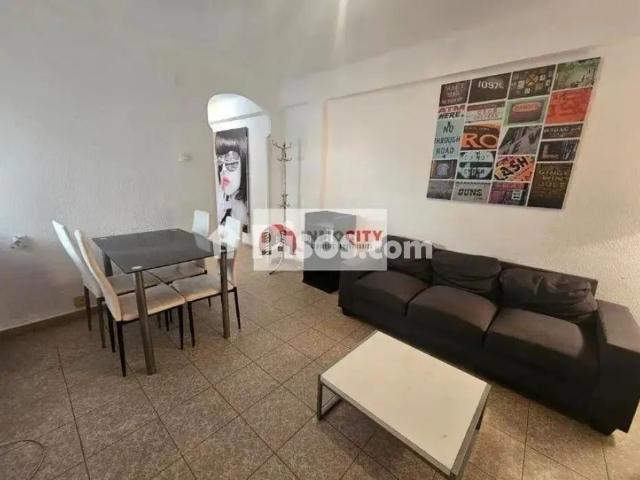 Piso en alquiler en Carrer del Doctor Manuel Candela, cerca de Avenida del Puerto