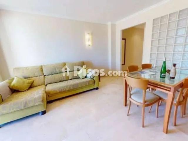 Piso en alquiler en Carrer del Passarell