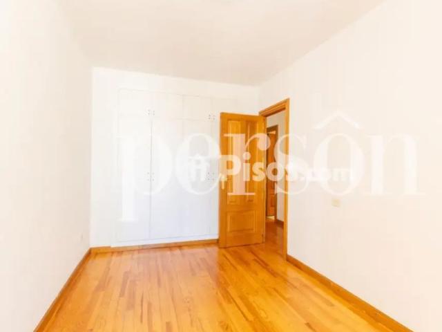 Piso en alquiler en Carrer del Pintor Peyró