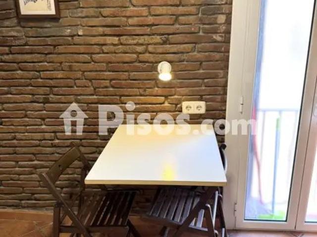 Piso en alquiler en Carrer dels Tallers, cerca de Carrer de les Ramelleres