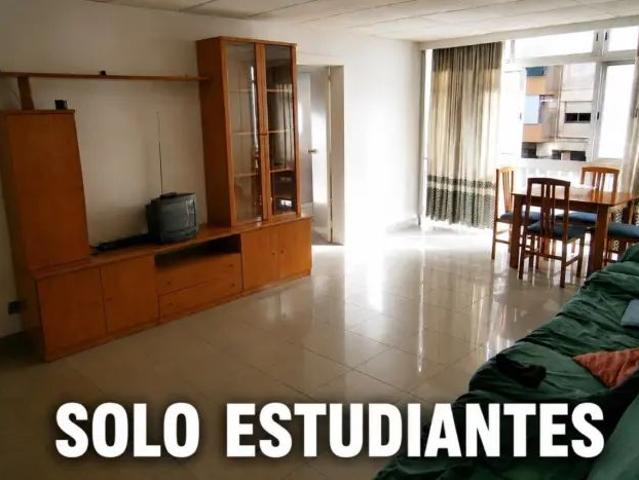 Piso en alquiler en Carrer Diagonal
