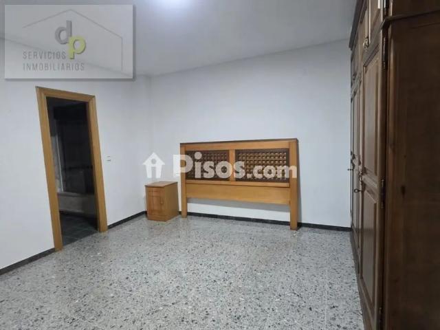Piso en alquiler en Carrer Nieves Piñol