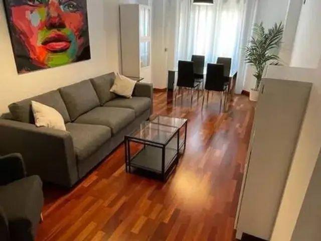 Piso en alquiler en Carretas