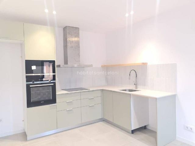 Piso en alquiler en carretera Vella, Sant Celoni, de 61 m² 2 habitaciones por 875