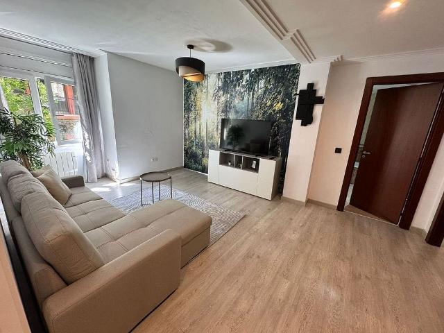 Piso en alquiler en carretera De L'escladella, Arinsal Erts, de 70 m² 3 habitaciones por 2.200