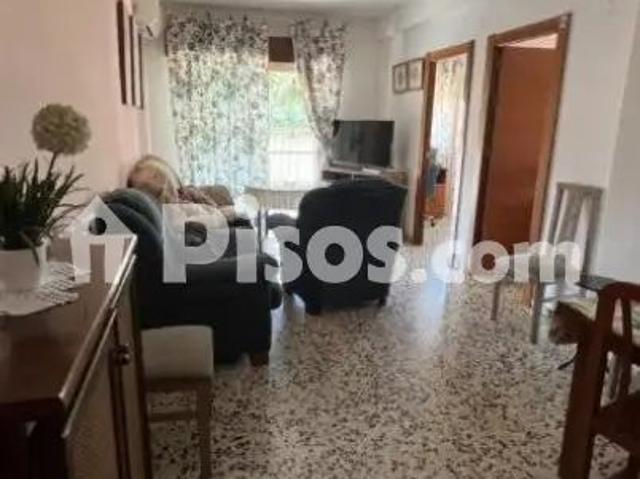 Piso en alquiler en Cartuja