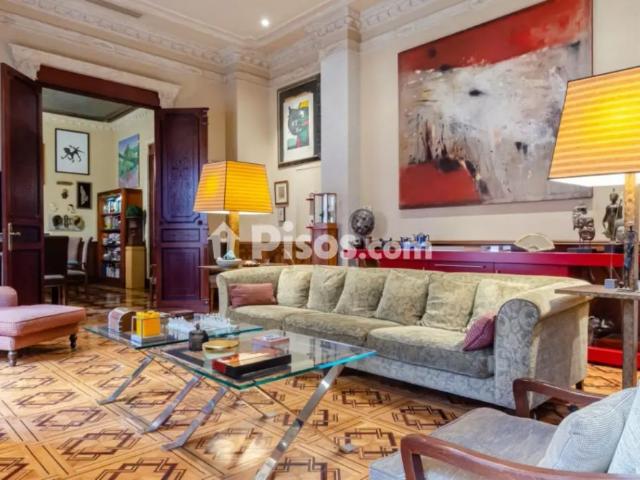 Piso en alquiler en Catedral