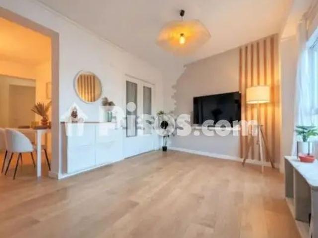 Piso en alquiler en Centre