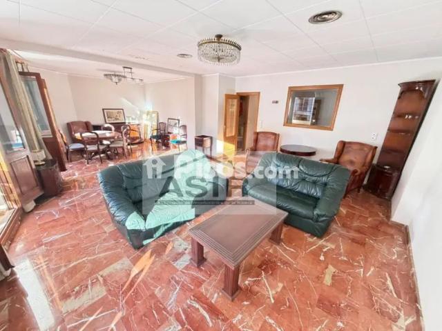 Piso en alquiler en Centre