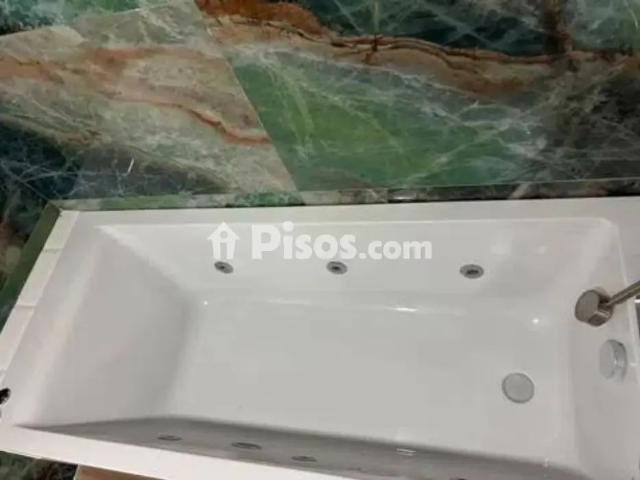 Piso en alquiler en Centre Port
