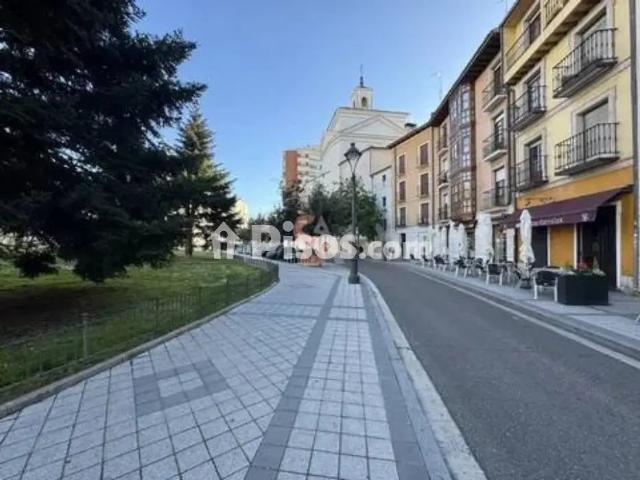 Piso en alquiler en Centro