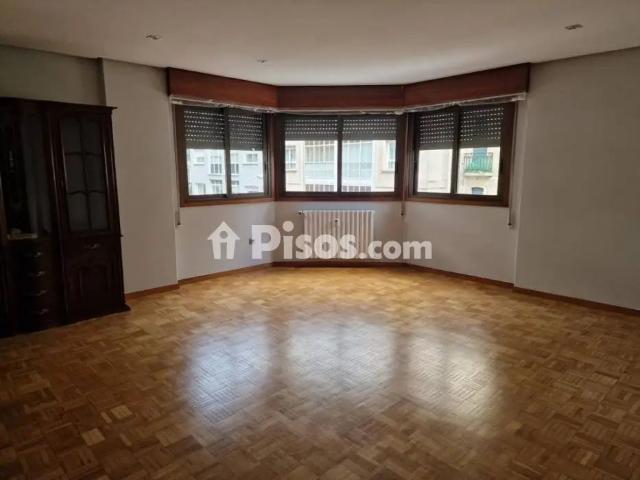 Piso en alquiler en Centro