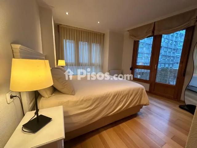 Piso en alquiler en Centro