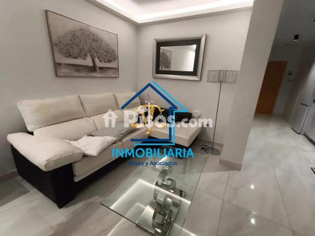 Piso en alquiler en Centro