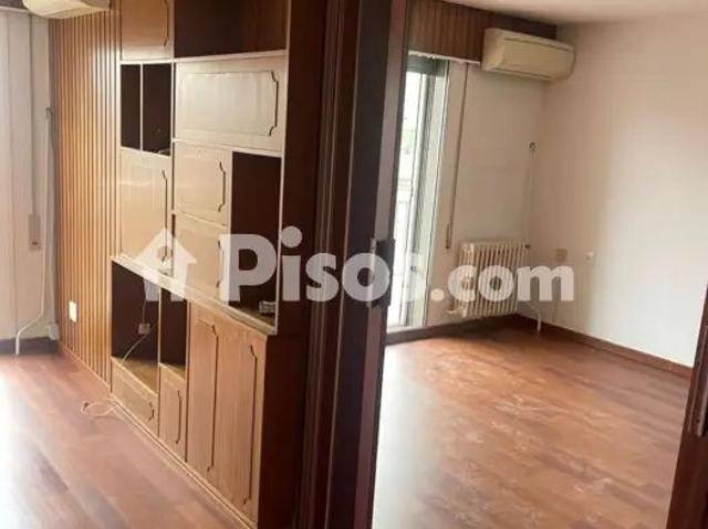 Piso en alquiler en Centro