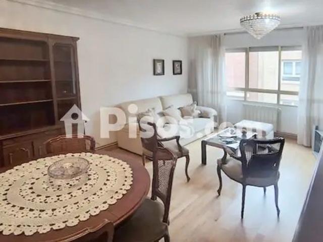 Piso en alquiler en Centro