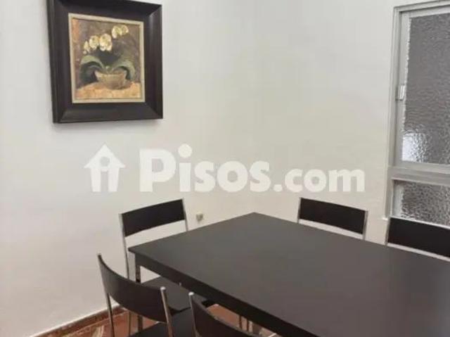 Piso en alquiler en Centro