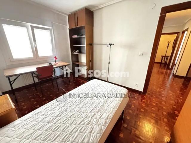 Piso en alquiler en Centro