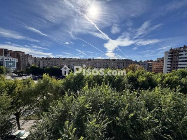 Piso en alquiler en Centro