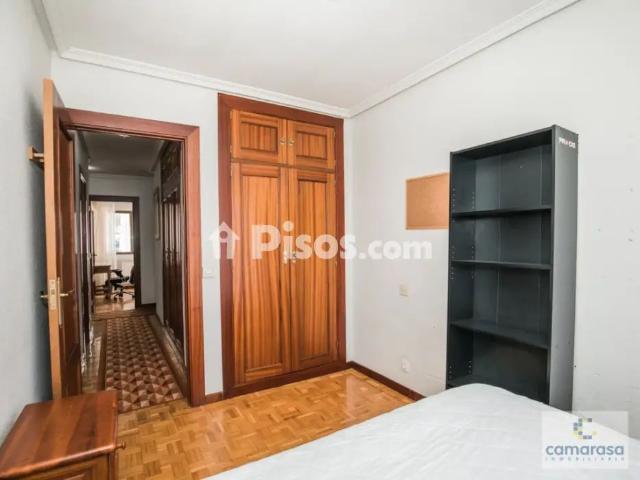Piso en alquiler en Centro