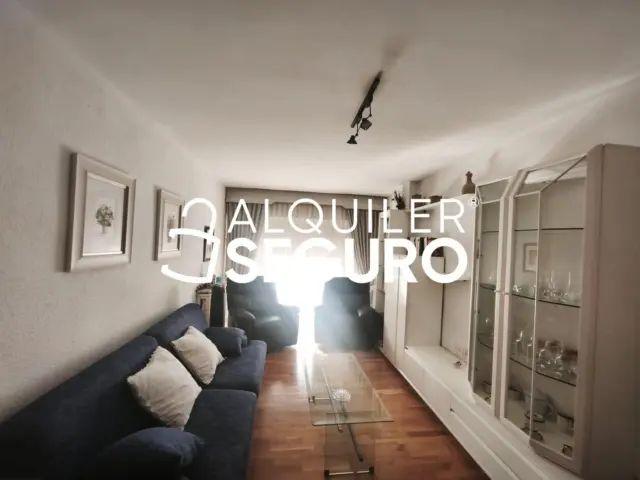 Piso en alquiler en Centro