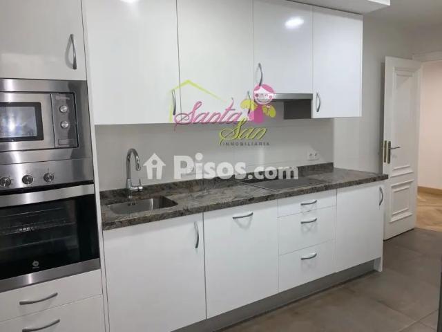 Piso en alquiler en Centro