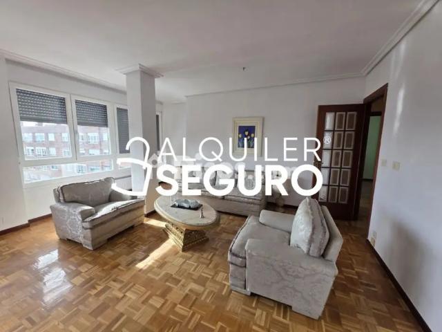 Piso en alquiler en Centro