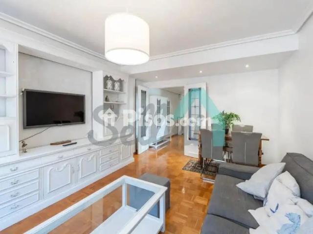 Piso en alquiler en Centro