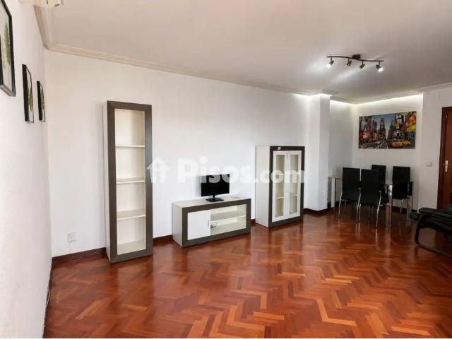 Piso en alquiler en Centro