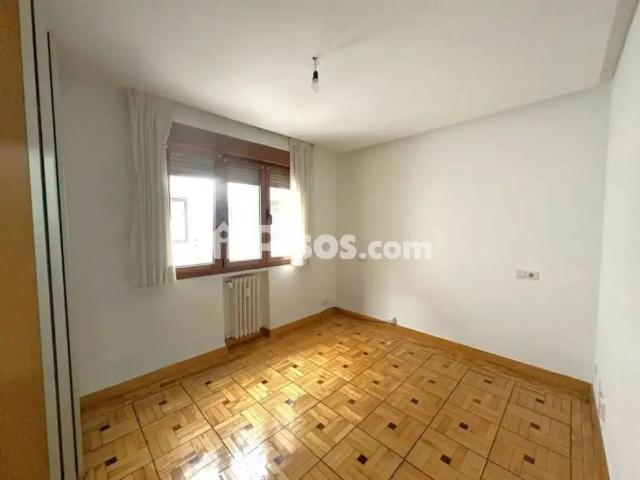 Piso en alquiler en Centro