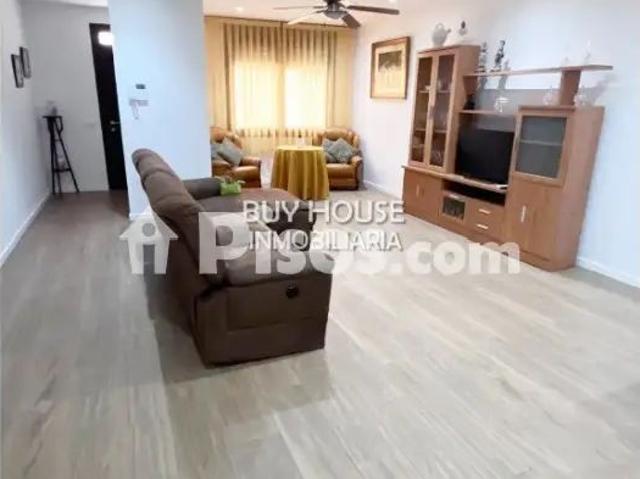 Piso en alquiler en Centro
