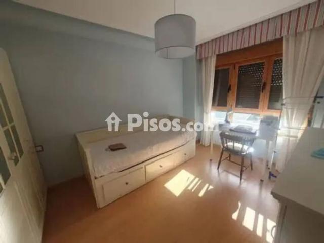 Piso en alquiler en Centro