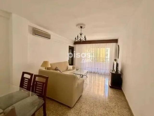 Piso en alquiler en Centro