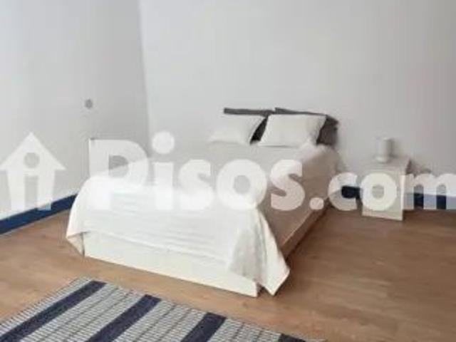 Piso en alquiler en Centro