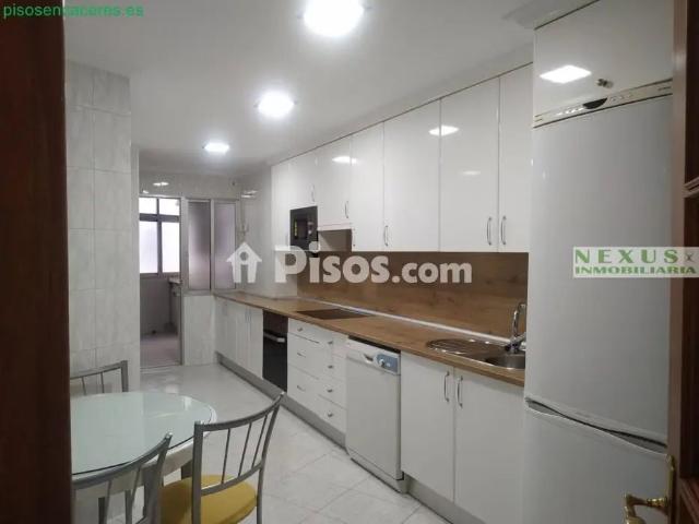 Piso en alquiler en Centro