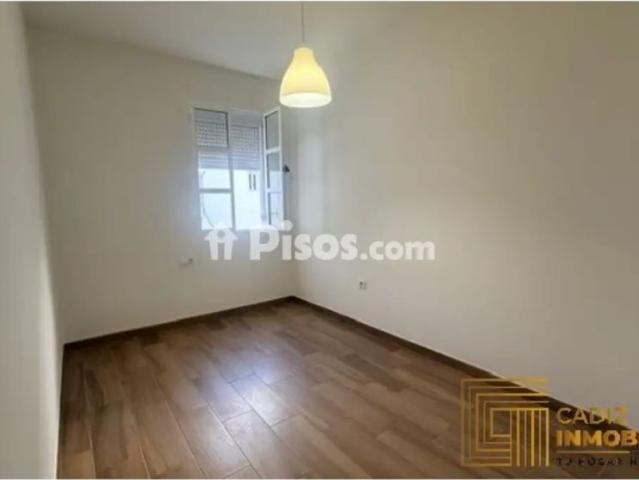 Piso en alquiler en Centro