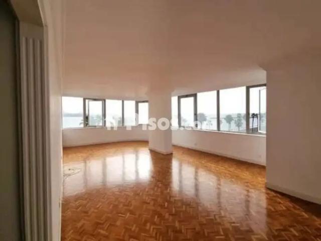 Piso en alquiler en Centro