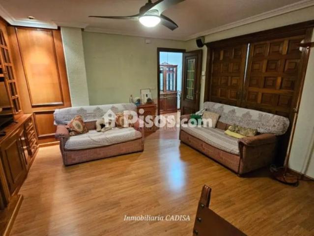 Piso en alquiler en Centro