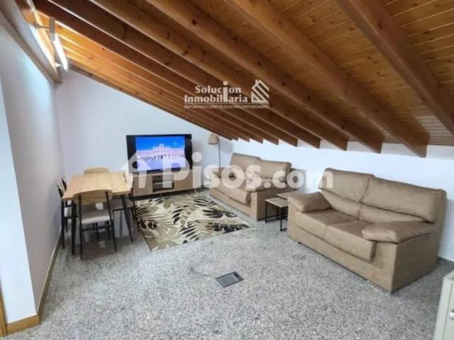 Piso en alquiler en Centro