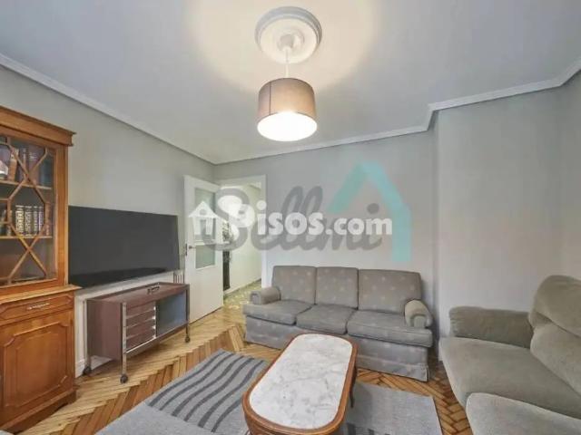 Piso en alquiler en Centro