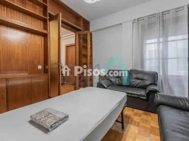 Piso en alquiler en Centro