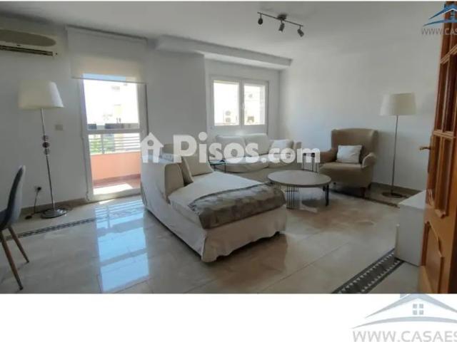Piso en alquiler en Centro