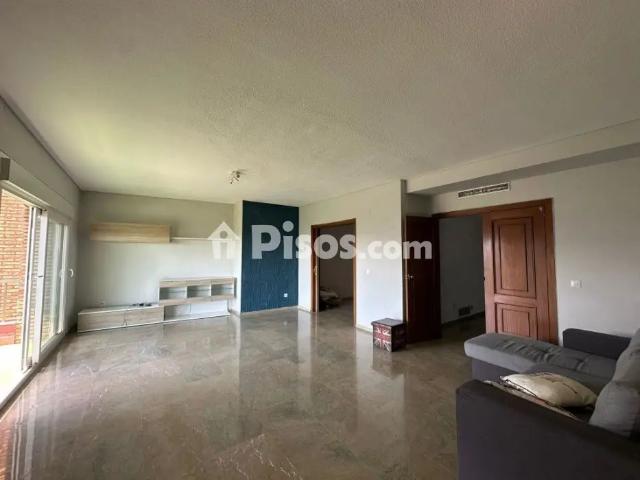 Piso en alquiler en Centro