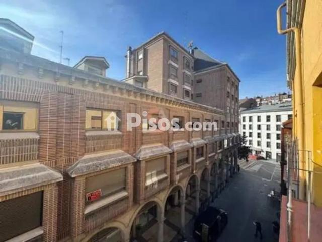 Piso en alquiler en Centro