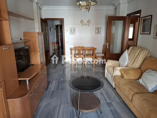 Piso en alquiler en Centro