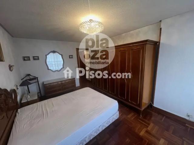 Piso en alquiler en Centro 2