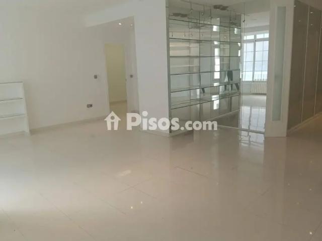 Piso en alquiler en Centro