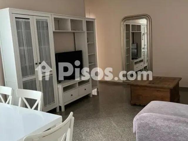 Piso en alquiler en Centro