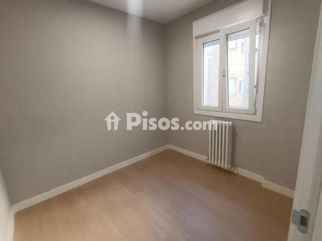 Piso en alquiler en Centro